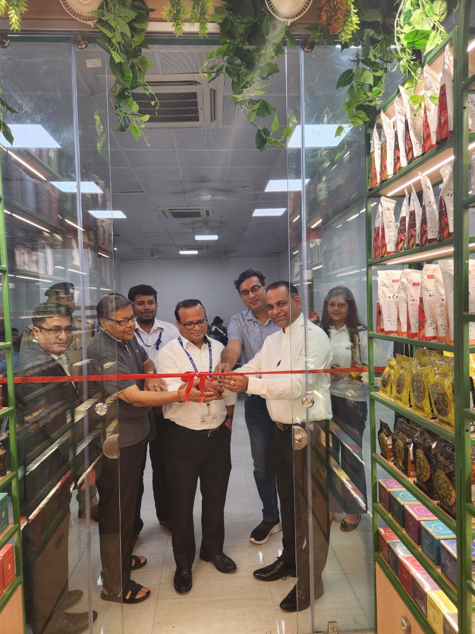 Okayti Tea Unveils New Factory Outlet at Bagdogra Airport, Expanding its Legacy of Organic Darjeeling Teas