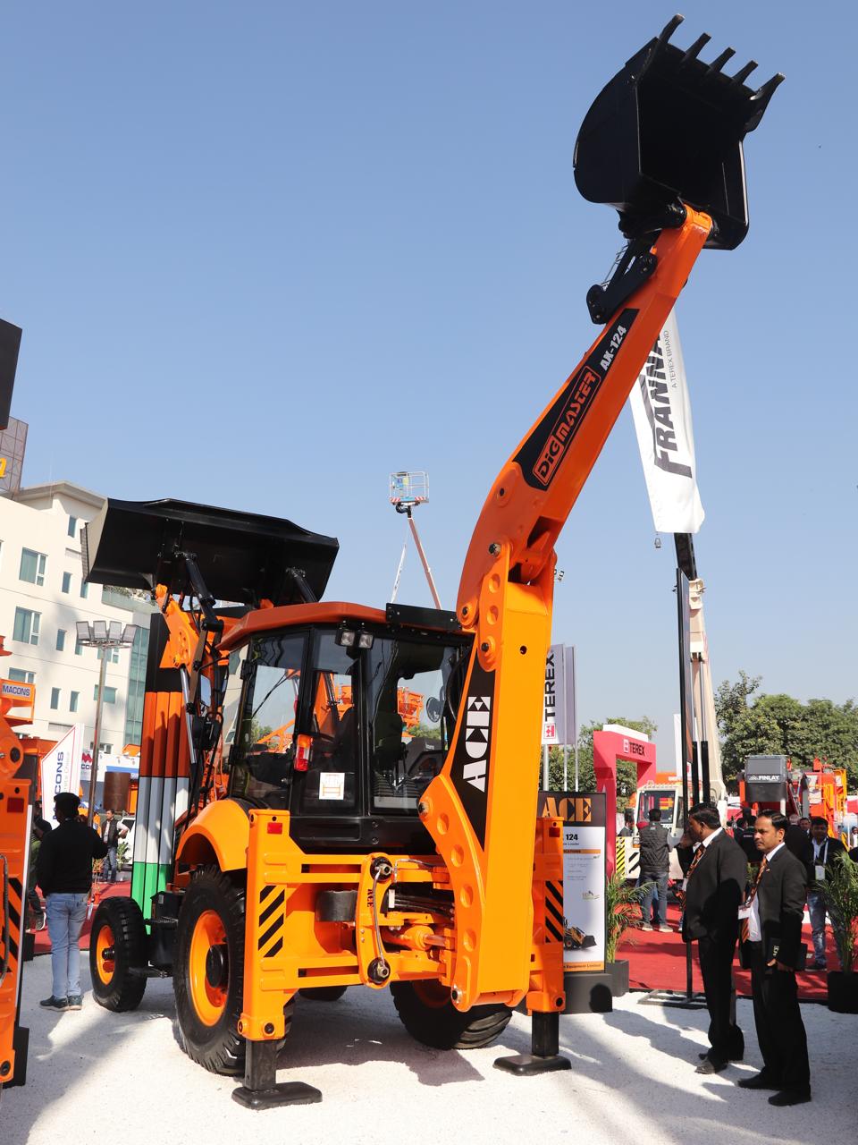 ACE Unveils Next-Gen BS-V(CE-V) Backhoe Loader at Bauma Conexpo 2024