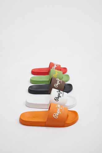 Pepe Jeans London Launches Sliders this Spring Summer '25 Sliders: A Fusion of Style and Everyday Comfort