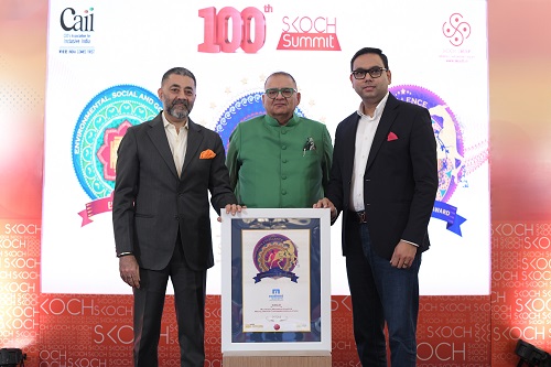 Double Gold! Muthoot Microfin Shines at SKOCH Awards 2025